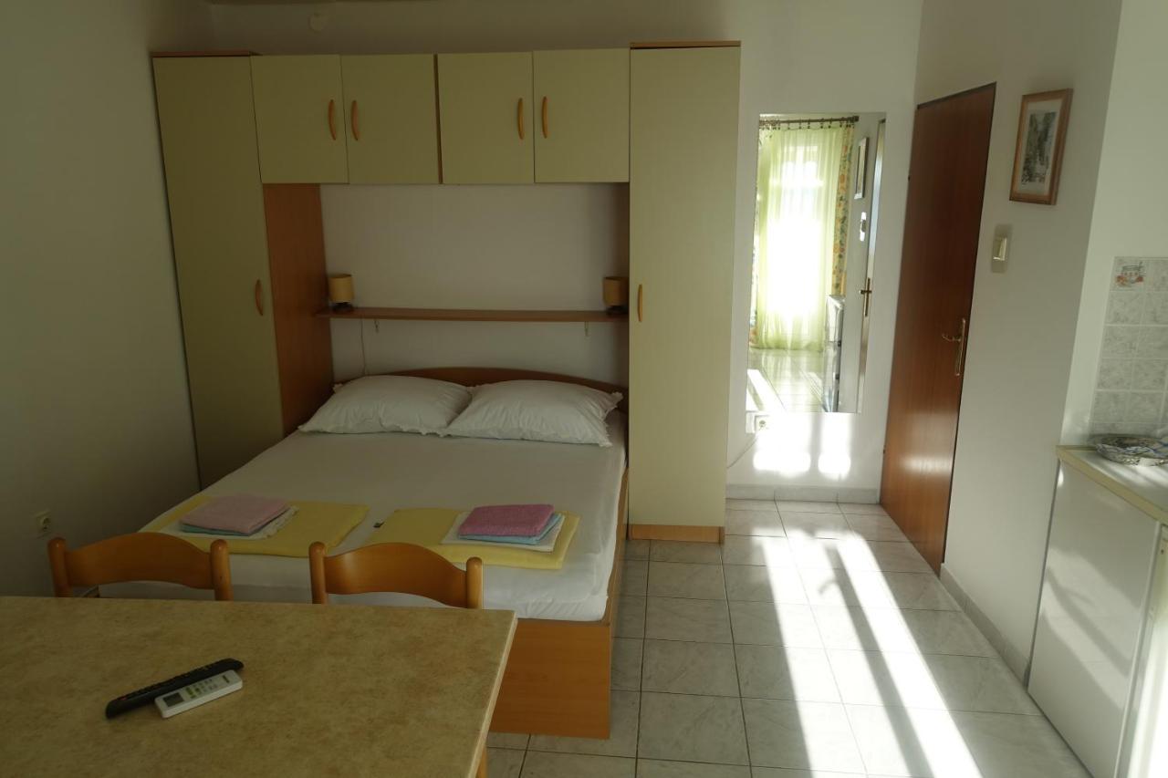 Apartments Galeb 利缇纳 外观 照片