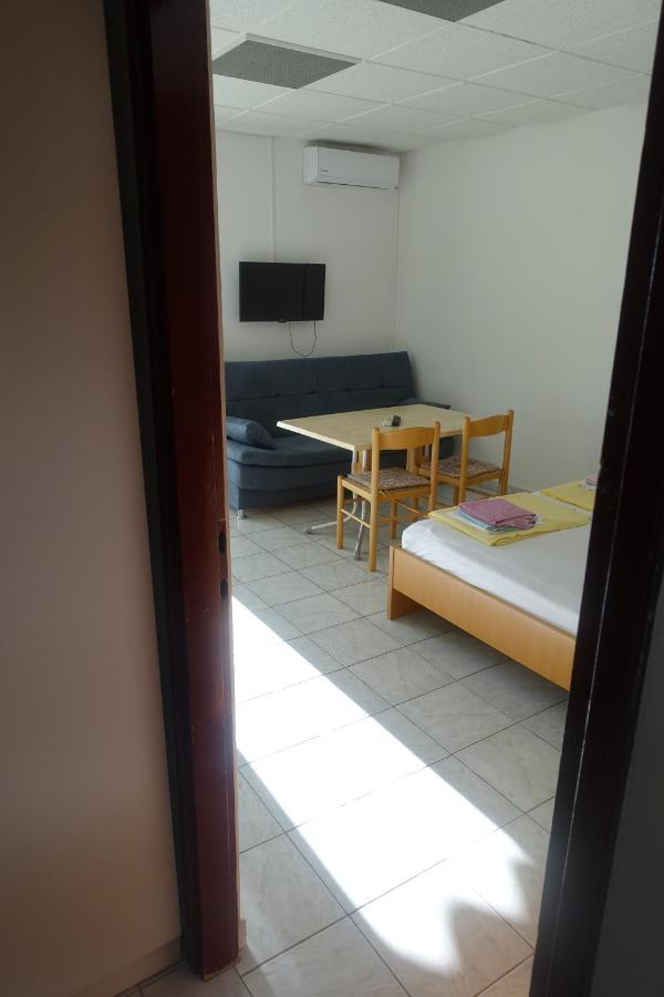 Apartments Galeb 利缇纳 外观 照片