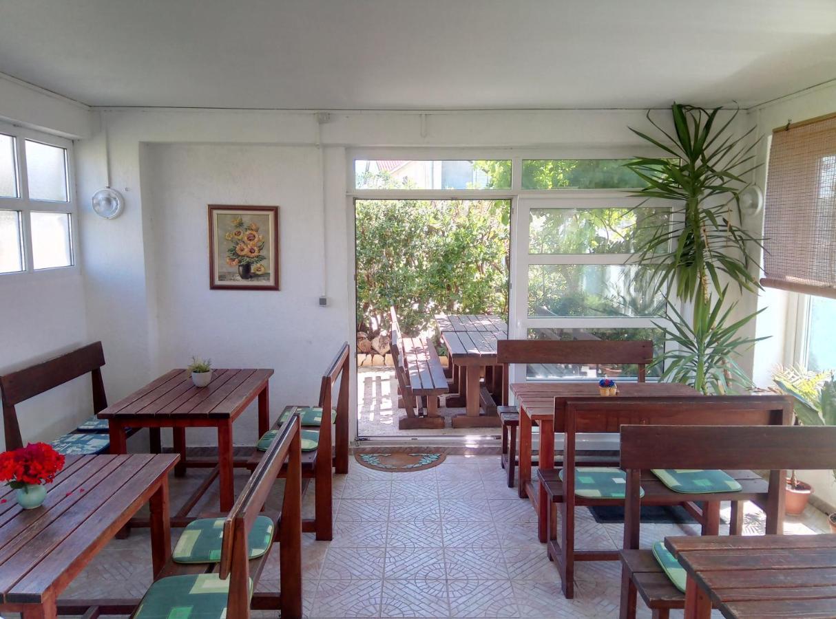 Apartments Galeb 利缇纳 外观 照片